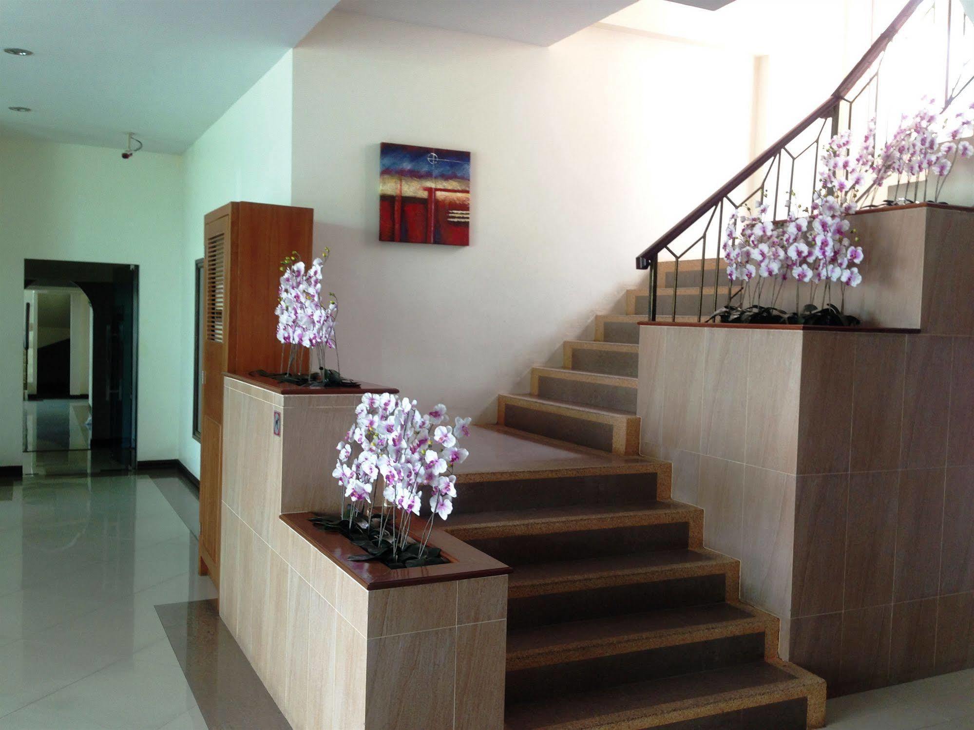 The New Eurostar Jomtien Beach Hotel Bagian luar foto